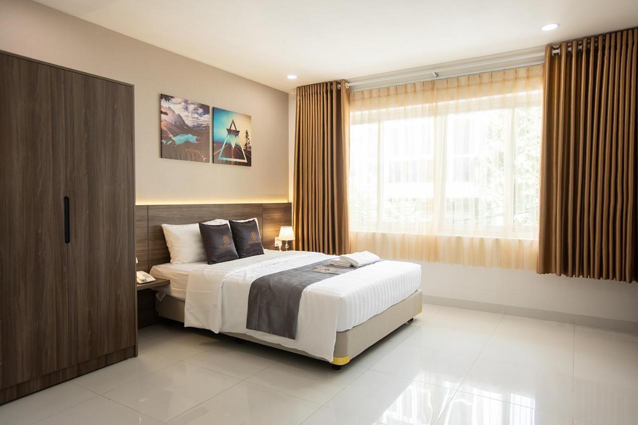 Hera Hotel Airport مدينة هوشي منه المظهر الخارجي الصورة